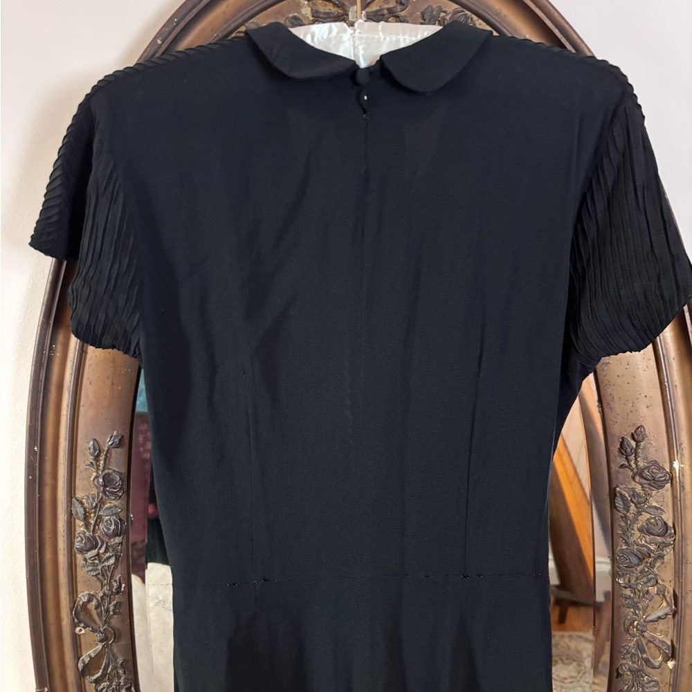 Vintage 1950s Peter Pan Collar Black Midi Dress - Picture 9 of 13